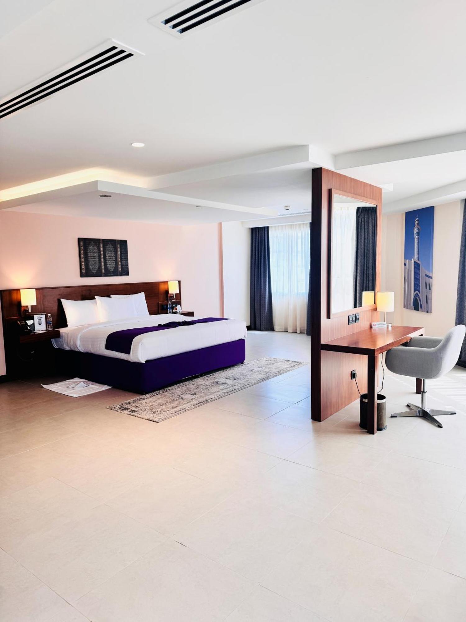 Kyriad Hotel Salalah Zewnętrze zdjęcie