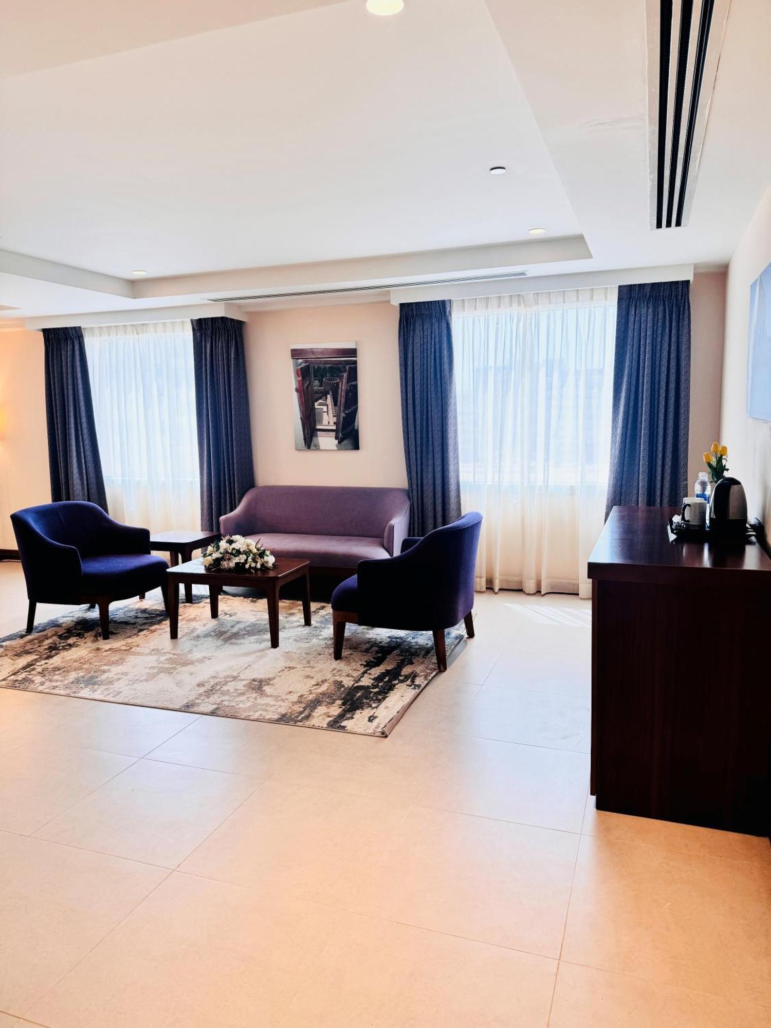 Kyriad Hotel Salalah Zewnętrze zdjęcie