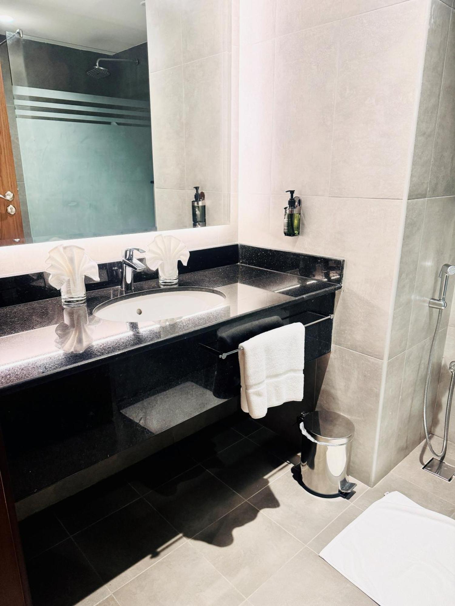 Kyriad Hotel Salalah Zewnętrze zdjęcie