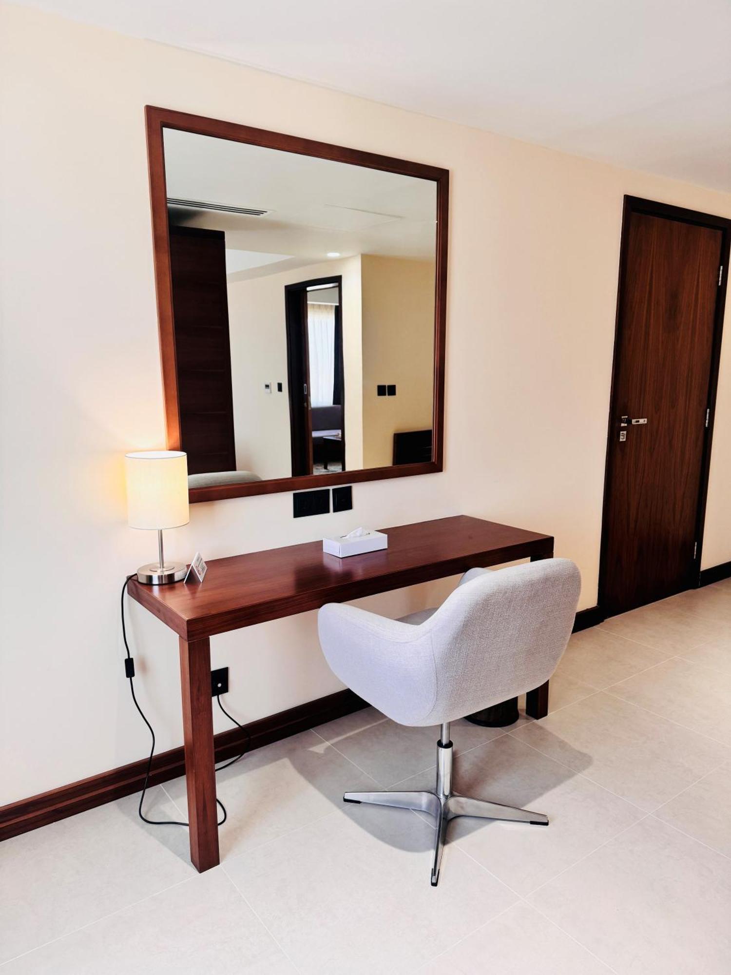 Kyriad Hotel Salalah Zewnętrze zdjęcie